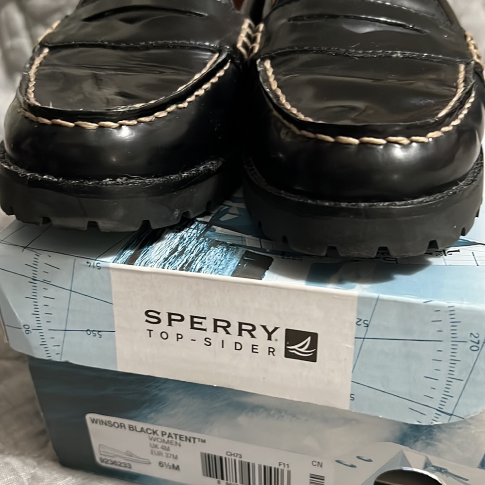 Sperry black patent loafers - Picture 6 of 8